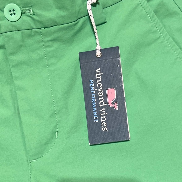 NWT Vineyard Vines Performance On-The-Go short men’s waist size 28 - Picture 6 of 9